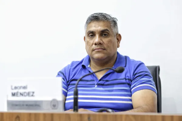Mendez Leonel